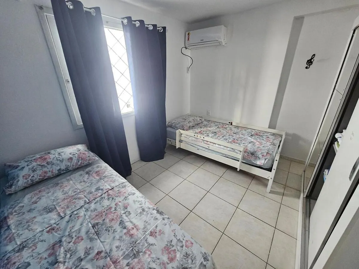 House With Swimming Pool By The Beach Balneário Camboriú