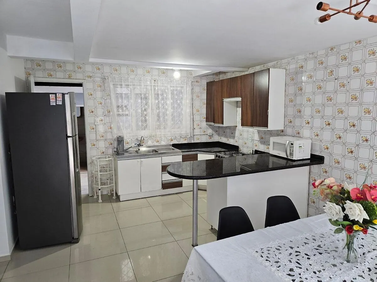 House With Swimming Pool By The Beach Balneário Camboriú 0*,